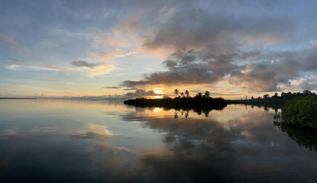 Tranquilo Bay Sunrise