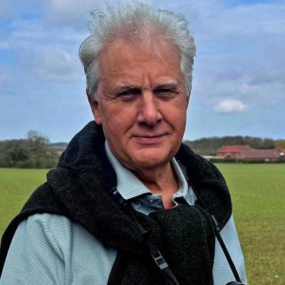 Steve Rooke square.jpg