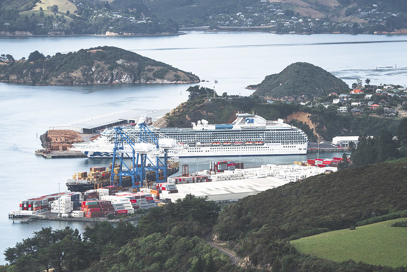 Image for Gavin Bieber and Stephen Menzie report from the recent Tasman Sea and New Zealand cruise: