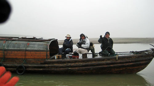 Poyang Hu is a major destination, reached by taking small boats down a tributary of the Yangtze River. Credit: Will Russell