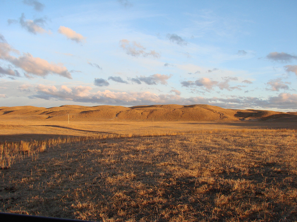 North of the Platte River, the Nebraska Sandhills cover some 20,000 wide-open square miles.